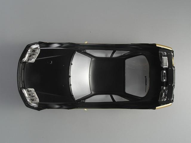 Killerbody 1/10 48645 NISSAN SKYLINE (BNR34) Finished Body Champagne-gold