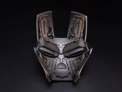 Killerbody 1: 1 Collectible  Iron Man MK7 Wearable Helmet with Bluetooth Speaker Stand