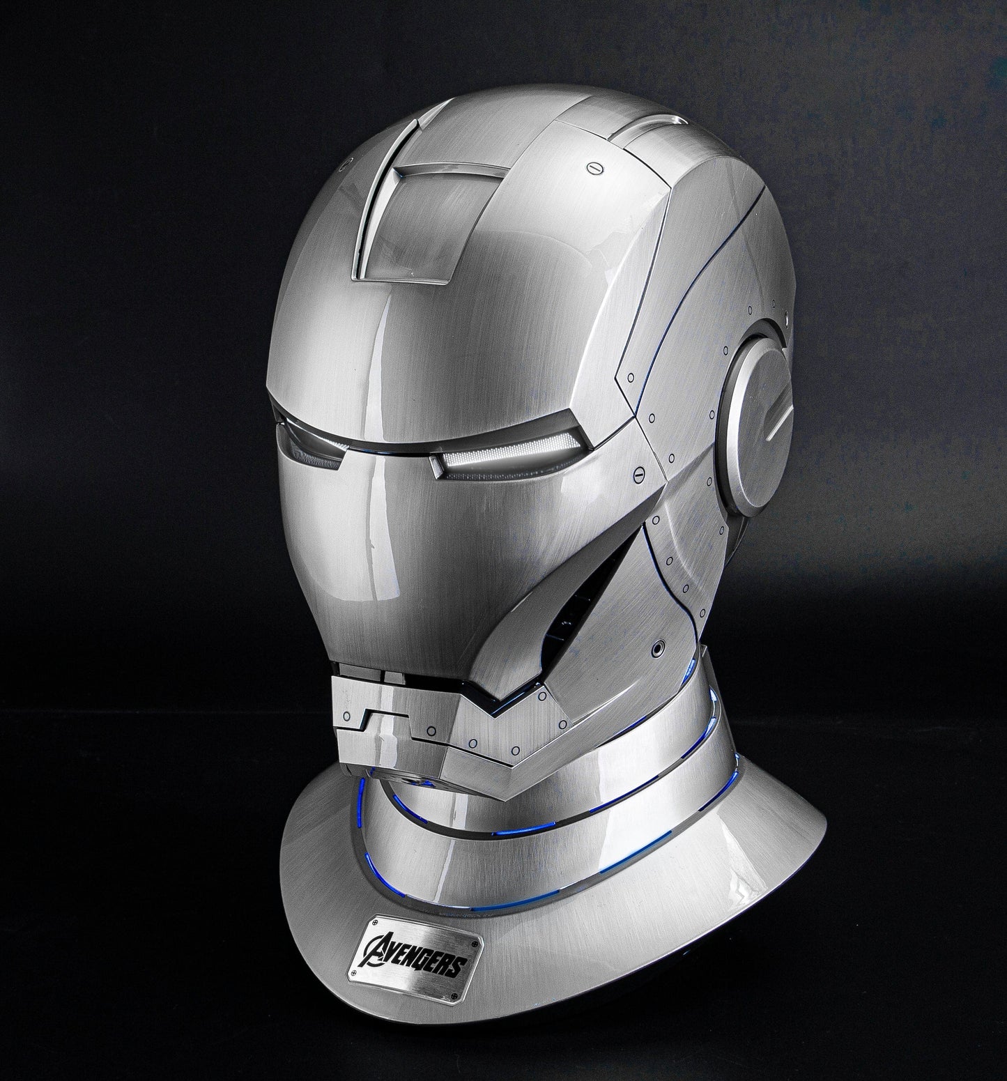 Killerbody：1:1 Iron Man Base w/speaker MK2 Base w/dual speakers & blue light systems