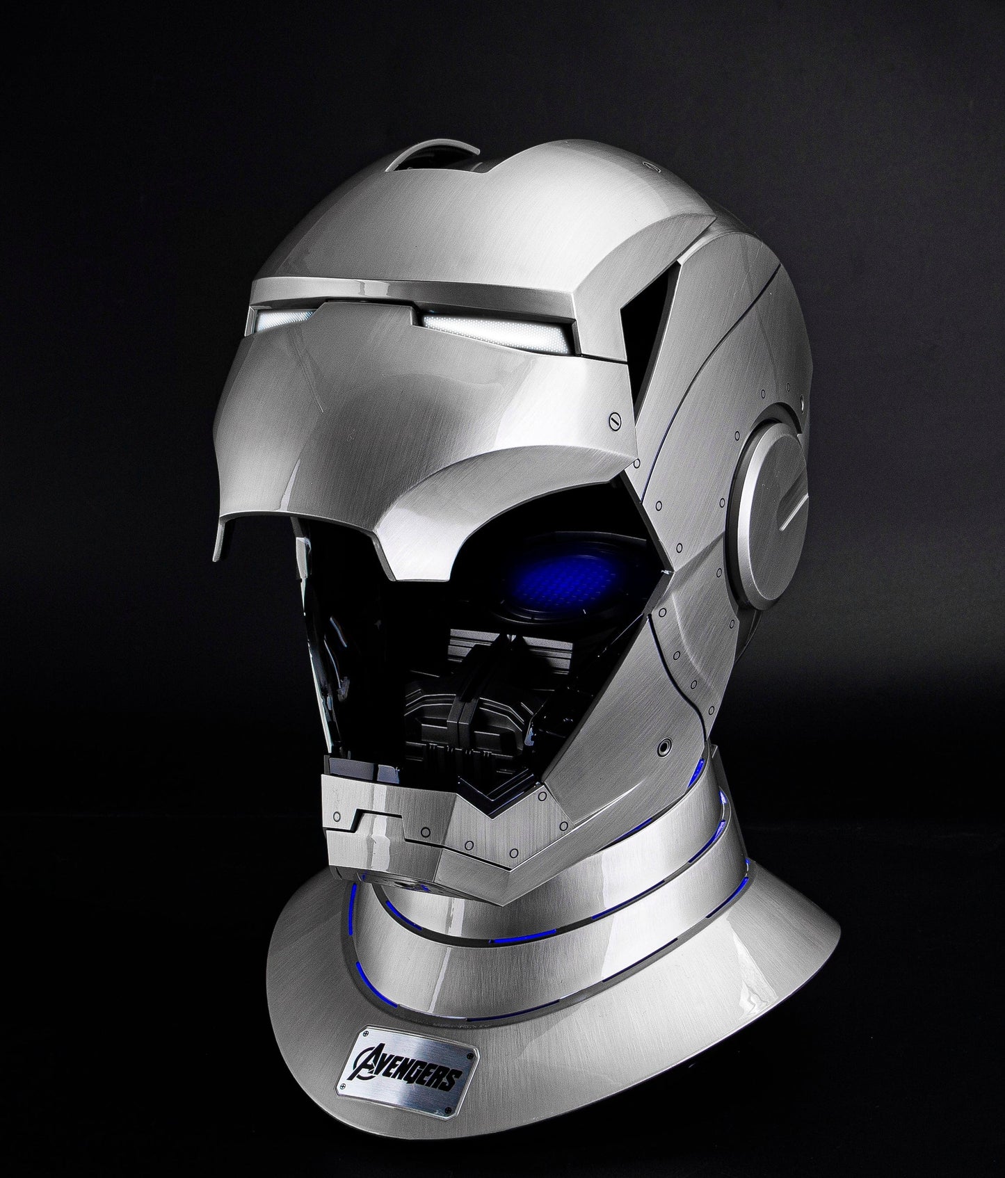 Killerbody：1:1 Iron Man Base w/speaker MK2 Base w/dual speakers & blue light systems