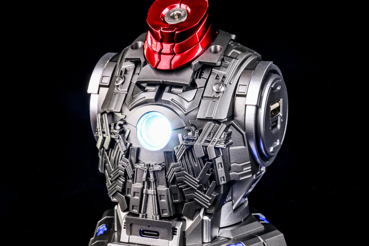 Killerbody Iron Man MK3 Bust Charging Station 3 in 1 Charger Stand