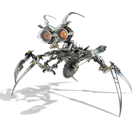 TRANSFORMERS Scalpel  Collectible（In stock now！）